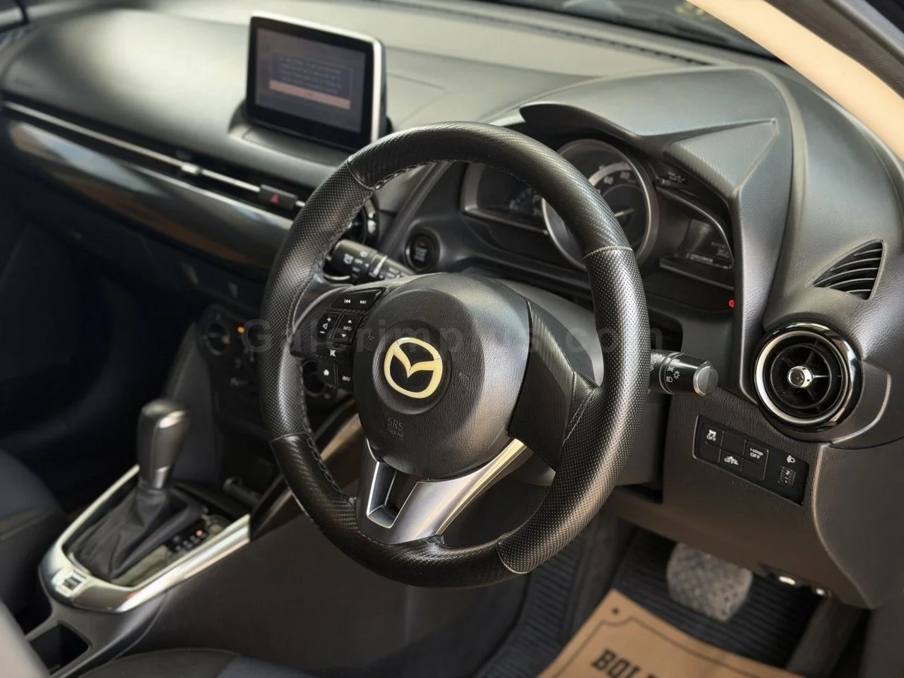 2016 Model Otomatik Mazda Demio 1.3i Lefkoşa Satılık İkinci El | GalerimPlus - Thumbnail 8