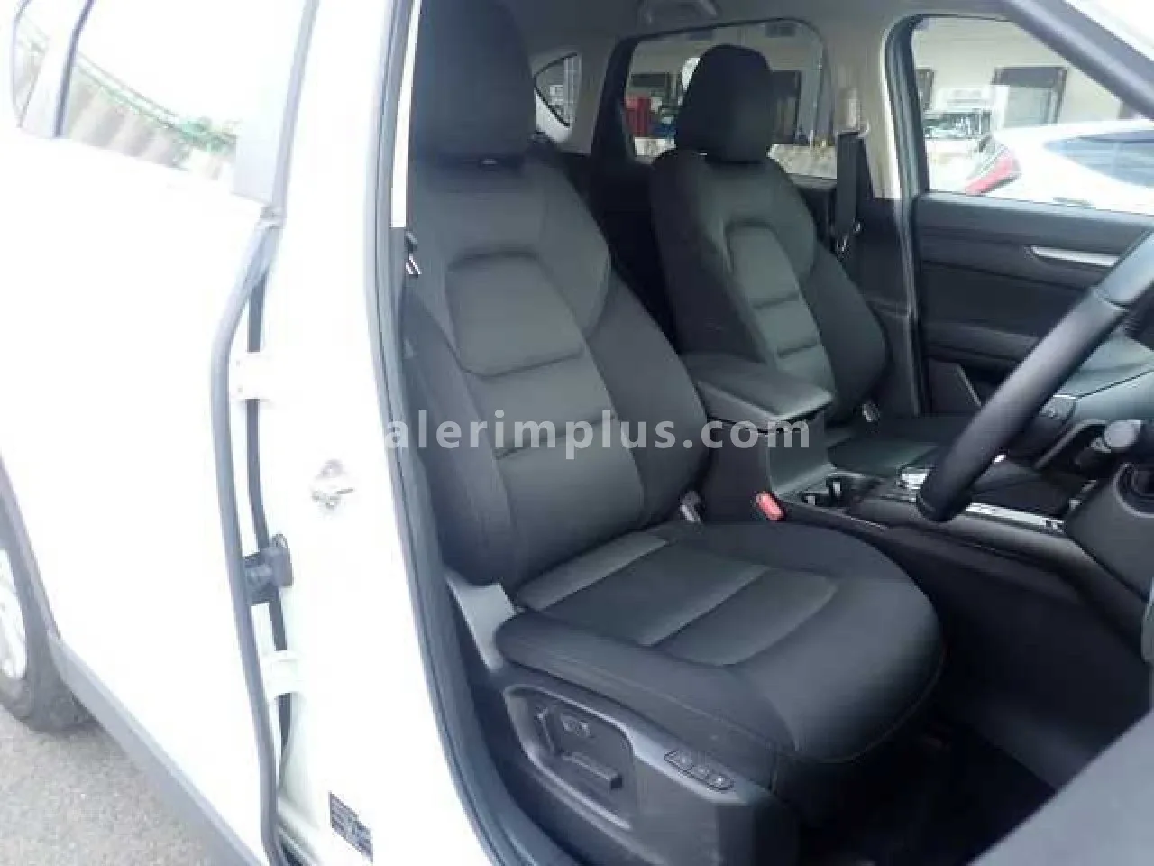2023 Model Otomatik Mazda CX-5 2.0 Skyactiv-G Lefkoşa Satılık İkinci El | GalerimPlus - Thumbnail 5