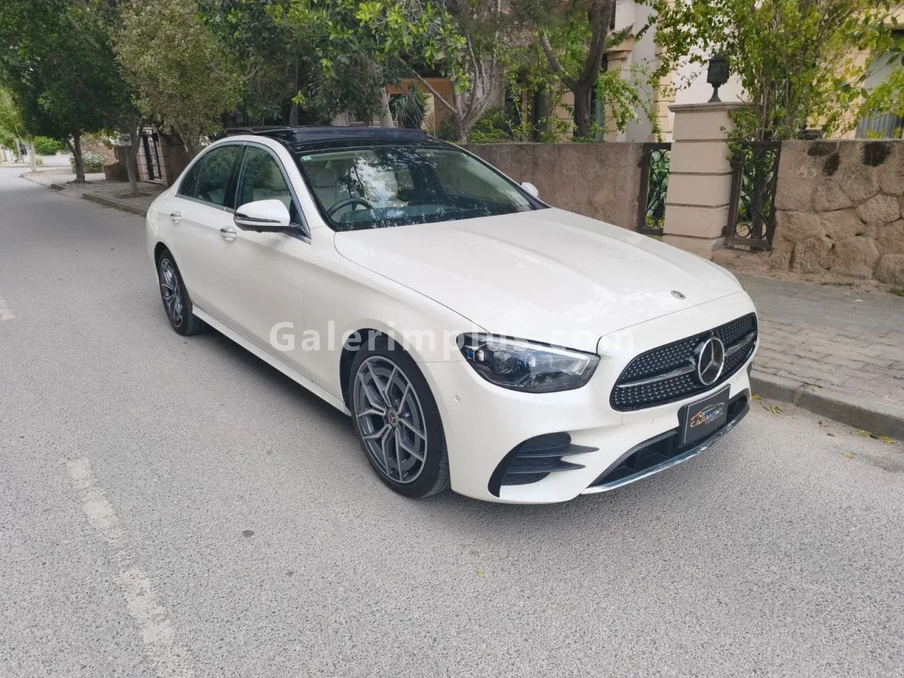 2021 Model Otomatik Mercedes-Benz E Serisi E 220 d Lefkoşa Satılık İkinci El | GalerimPlus - Thumbnail 2