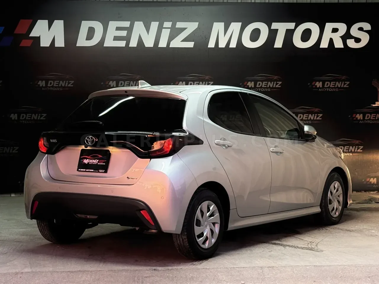 2024 Toyota Yaris 1.5 Hybrid Lefkoşa Satılık İkinci El | GalerimPlus - Thumbnail 2