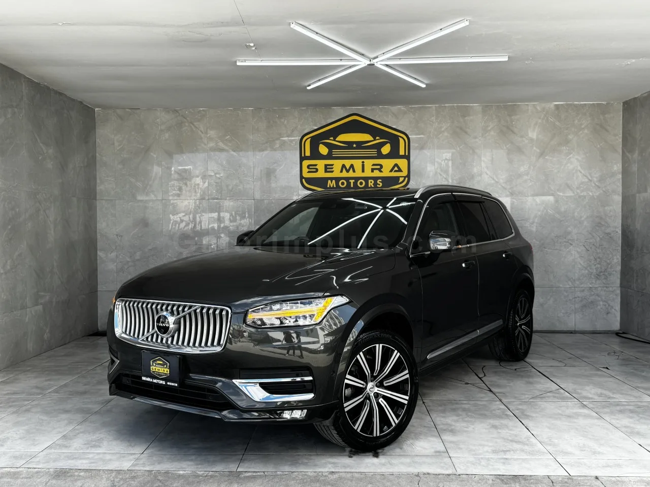 2022 Model Otomatik Volvo XC90 2.0 B6 Lefkoşa Satılık İkinci El | GalerimPlus - Fotoğraf 1
