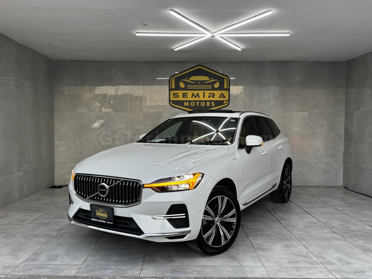2022 Model Otomatik Volvo XC60 2.0 T6 Ultimate Lefkoşa Satılık İkinci El | GalerimPlus - Fotoğraf 1
