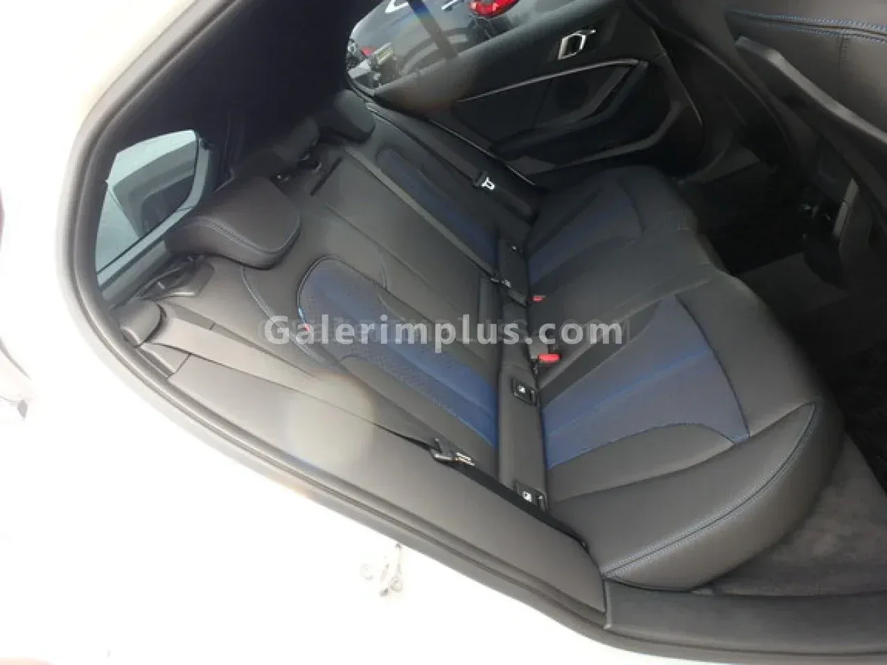 2022 Model Otomatik BMW 1 Serisi 118d Gazimağusa Satılık İkinci El | GalerimPlus - Thumbnail 4