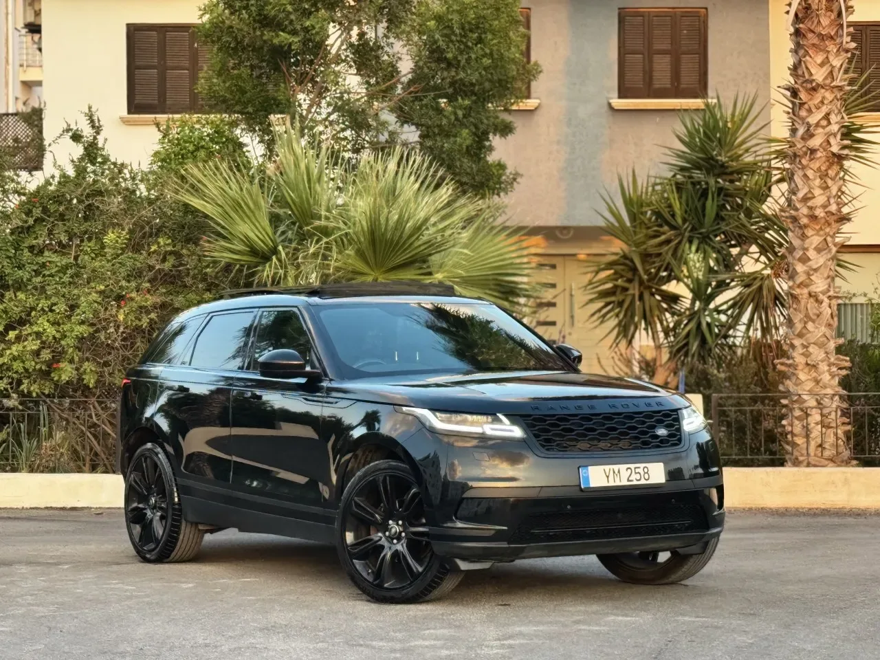 2021 Land Rover Range Rover Velar 2.0 TD4 Lefkoşa Satılık İkinci El | GalerimPlus - Fotoğraf 1
