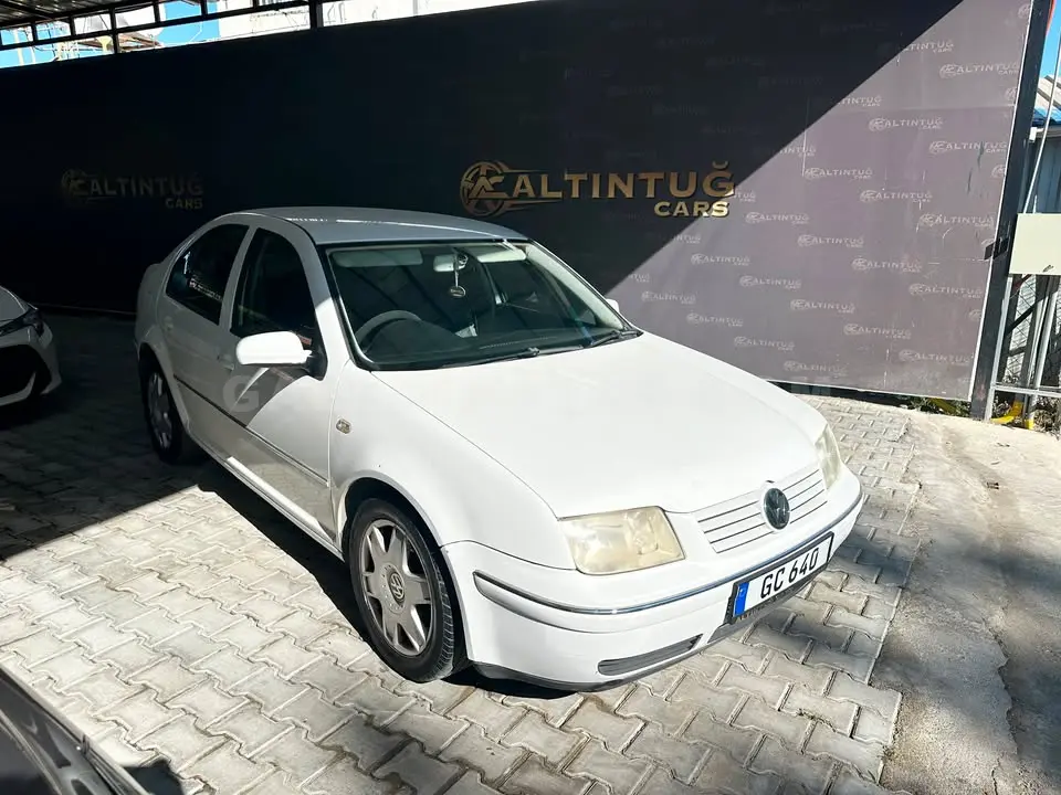 2004 Volkswagen Bora Lefke Satılık İkinci El | GalerimPlus - Fotoğraf 1