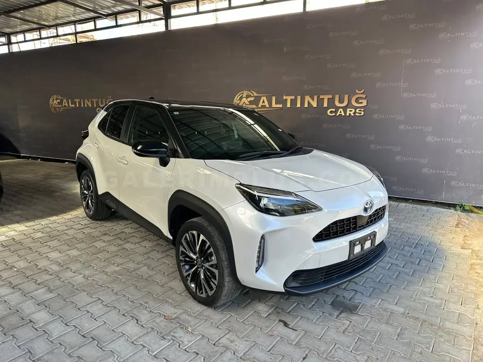 2023 Toyota Yaris Cross 1.5 Hybrid - Fotoğraf 1