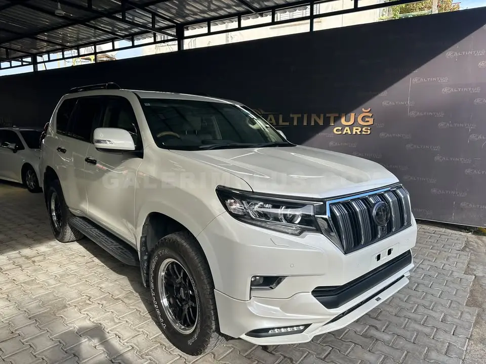 2023 Toyota Prado Lefke Satılık İkinci El | GalerimPlus - Fotoğraf 1