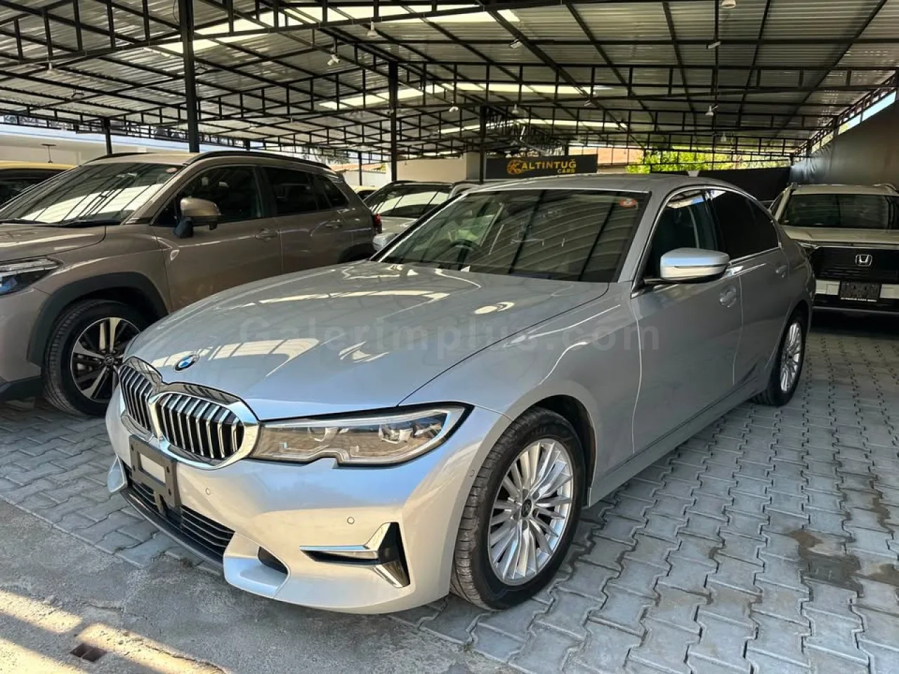 2022 Model Otomatik BMW 3 Serisi Lefke Satılık İkinci El | GalerimPlus - Thumbnail 3