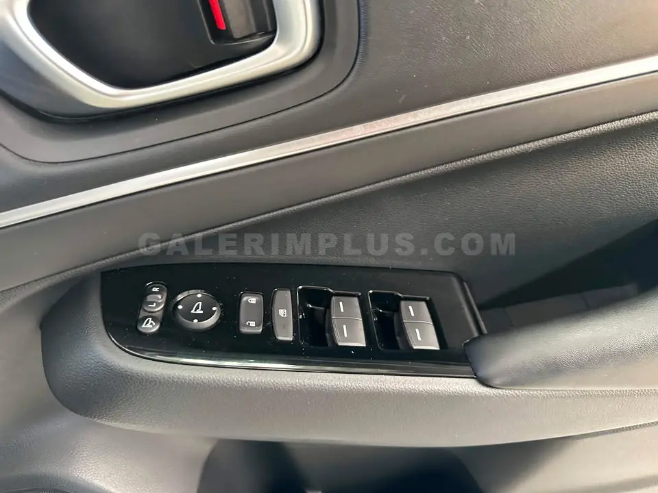 2022 Honda Vezel 1.5 e:HEV 1.5 e:HEV Lefke Satılık İkinci El | GalerimPlus - Thumbnail 8
