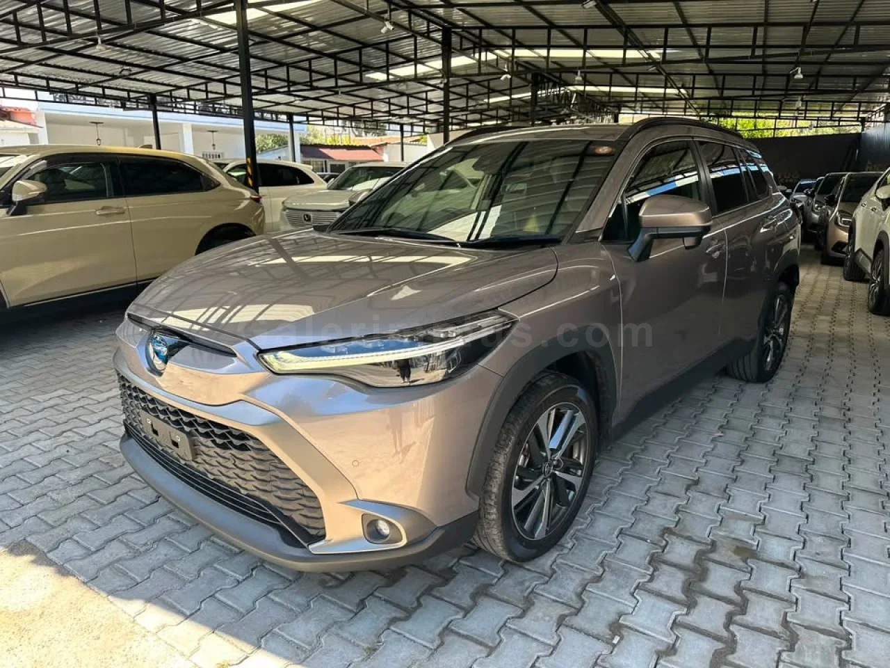 2023 Model Otomatik Toyota Corolla Cross Lefke Satılık İkinci El | GalerimPlus - Thumbnail 2