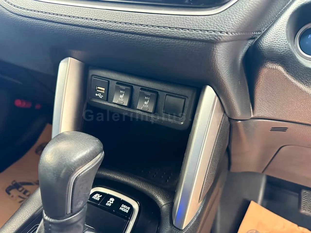 2023 Model Otomatik Toyota Corolla Cross Lefke Satılık İkinci El | GalerimPlus - Thumbnail 7