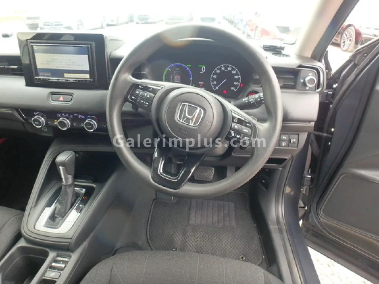 2023 Model Otomatik Honda Vezel 1.5 i-VTEC Hybrid Automatic Gazimağusa Satılık İkinci El | GalerimPlus - Thumbnail 3