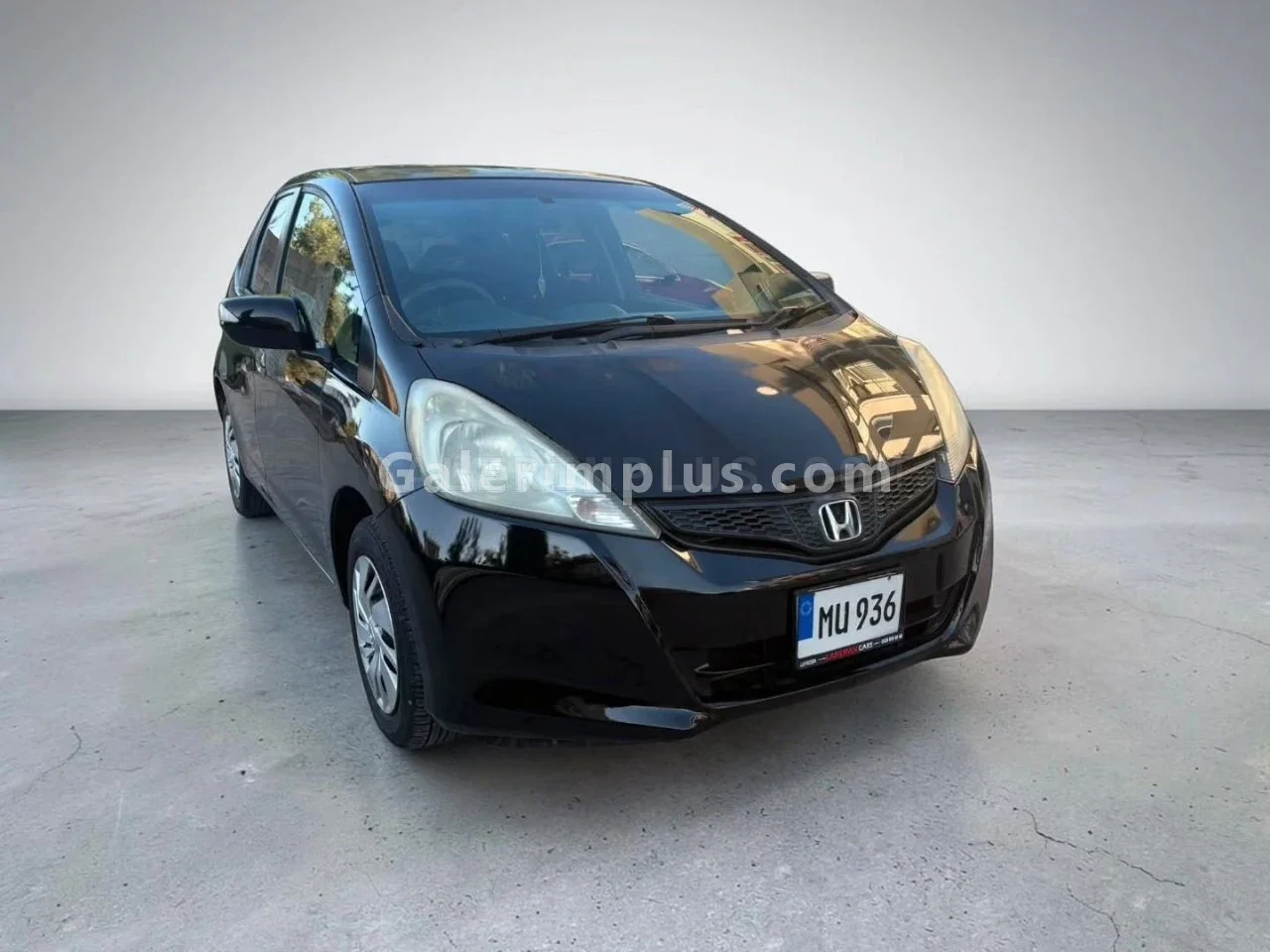 2012 Model Otomatik Honda Fit 1.3 Automatic Lefkoşa Satılık İkinci El | GalerimPlus - Thumbnail 3