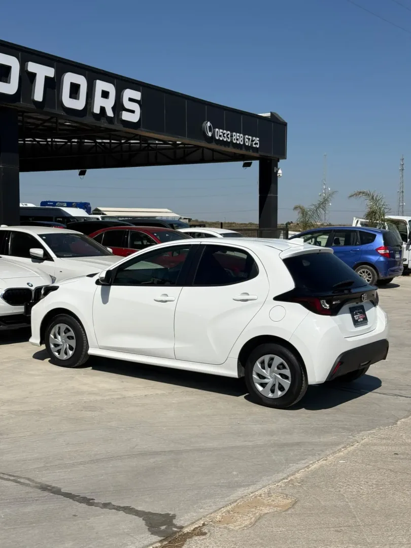 2022 Toyota Yaris 1.0 Gazimağusa Satılık İkinci El | GalerimPlus - Thumbnail 3