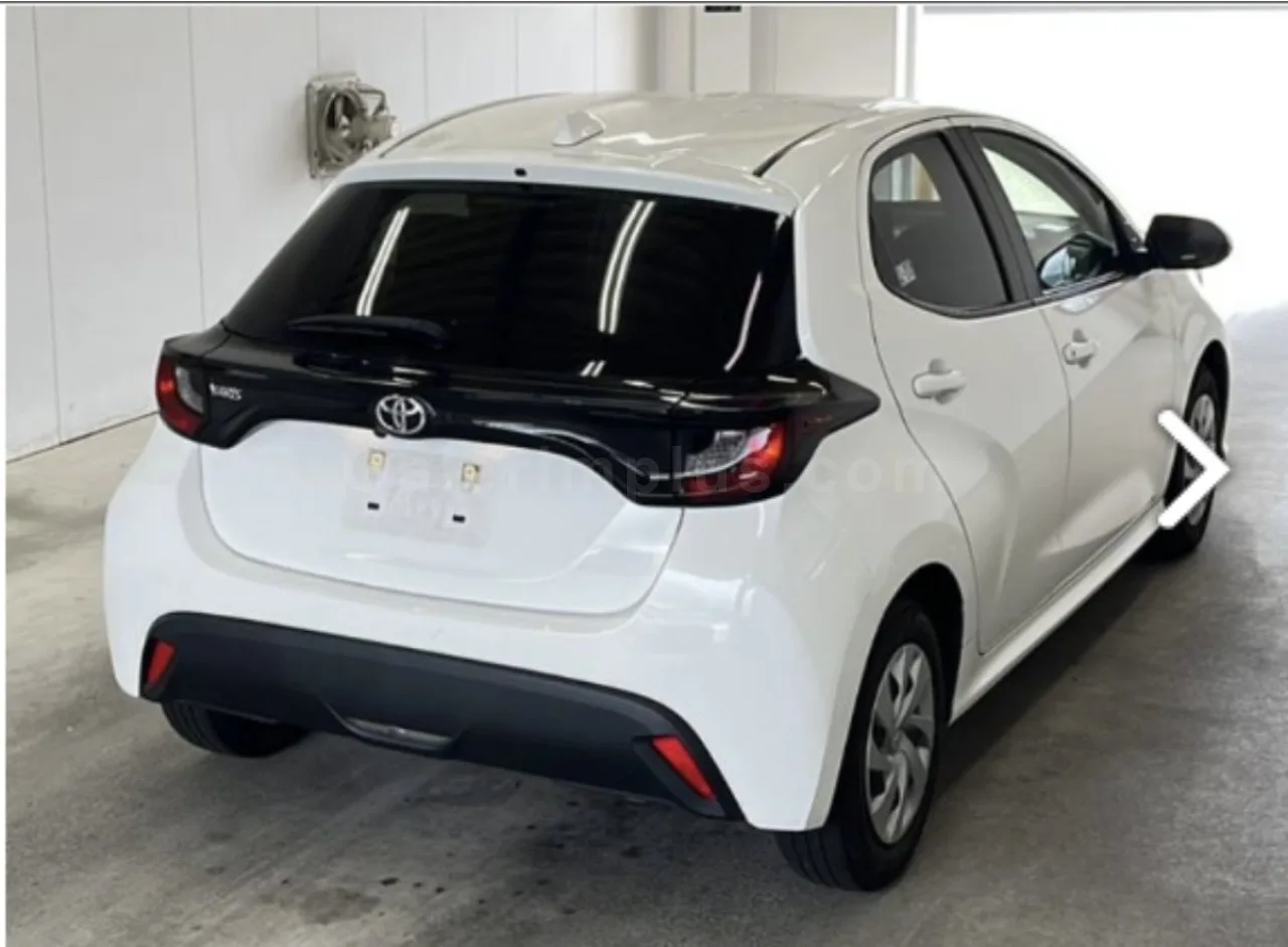 2023 Model Otomatik Toyota Yaris 1.0 Lefkoşa Satılık İkinci El | GalerimPlus - Thumbnail 4