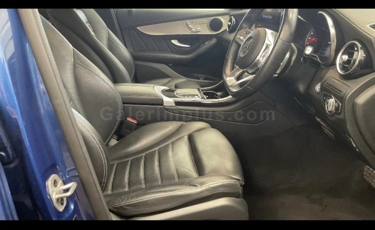 2022 Model Otomatik Mercedes - Benz GLC 300 d AMG Lefkoşa Satılık İkinci El | GalerimPlus - Thumbnail 3