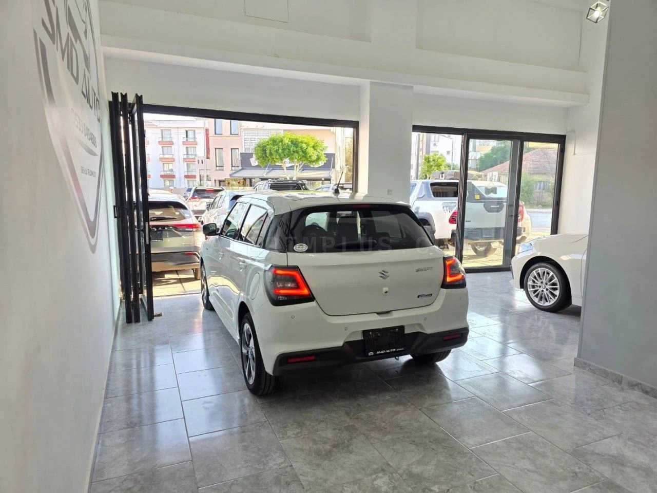 2024 Model Otomatik Suzuki Swift Lefkoşa Satılık İkinci El | GalerimPlus - Thumbnail 5