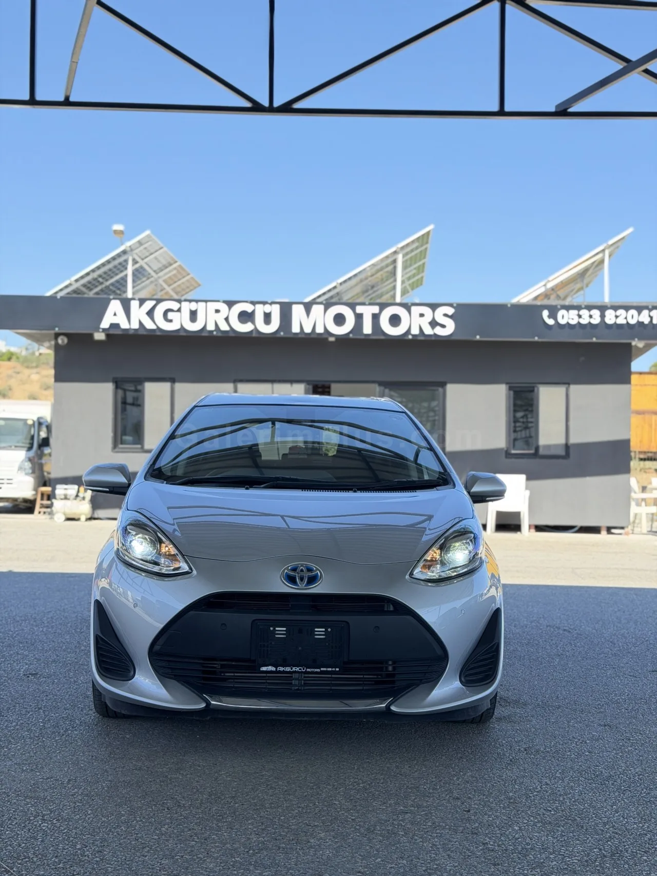 2021 Model Otomatik Toyota Aqua 1.5 Hybrit Lefke Satılık İkinci El | GalerimPlus - Fotoğraf 1