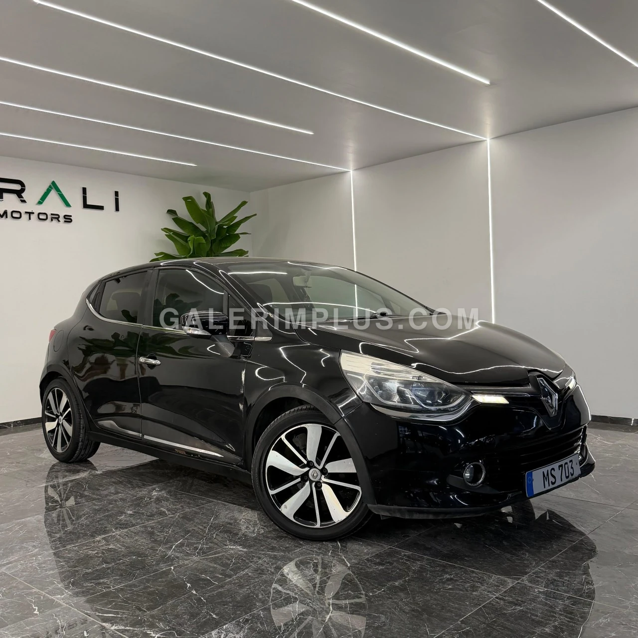 2013 Renault Clio G.Mağusa Satılık İkinci El | GalerimPlus - Thumbnail 3