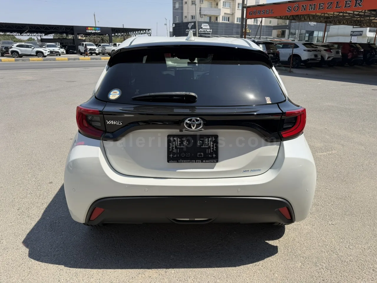 2022 Model Otomatik Toyota Yaris 1.5 Lefkoşa Satılık İkinci El | GalerimPlus - Thumbnail 4
