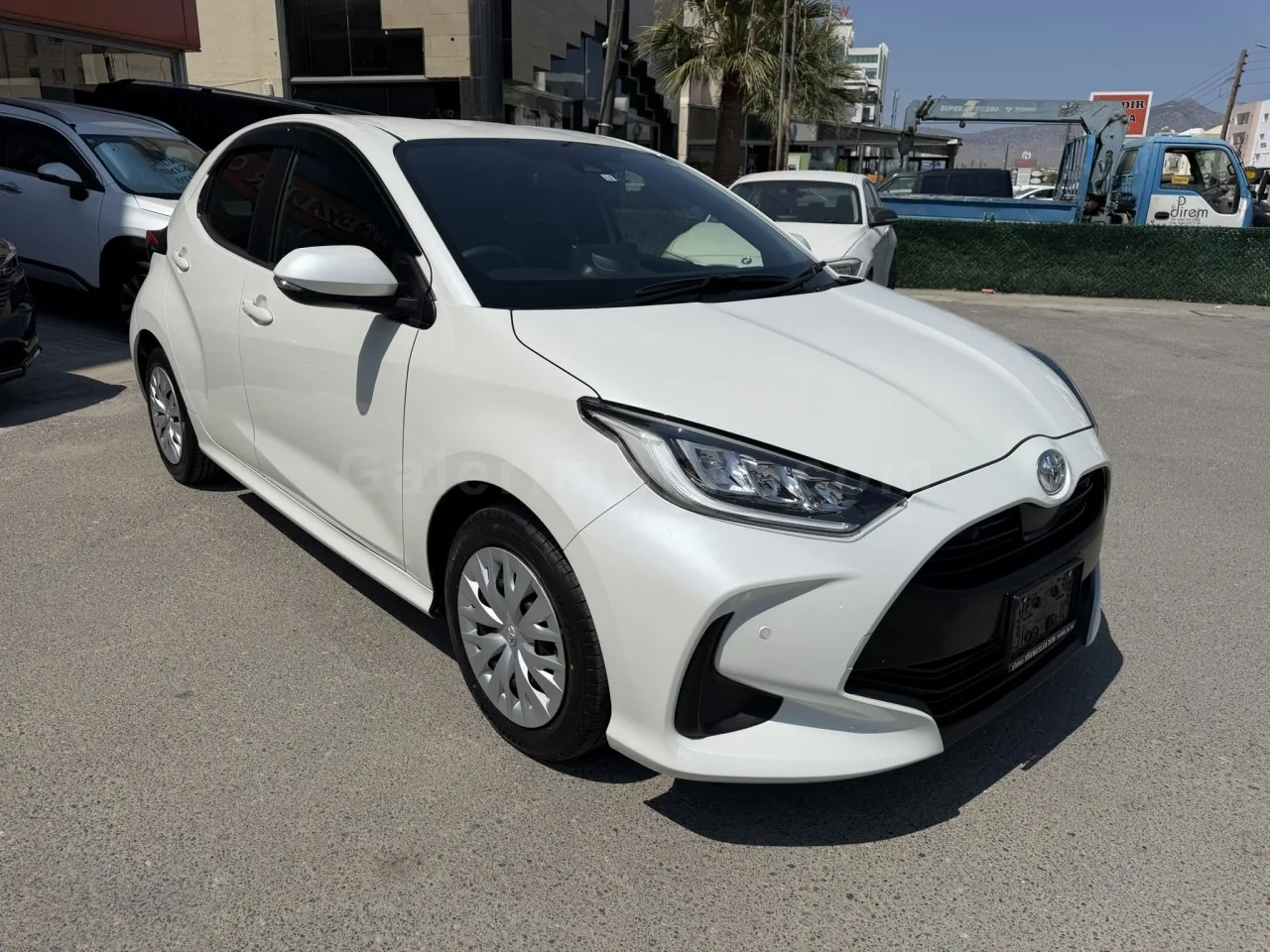 2022 Model Otomatik Toyota Yaris 1.5 Lefkoşa Satılık İkinci El | GalerimPlus - Thumbnail 7