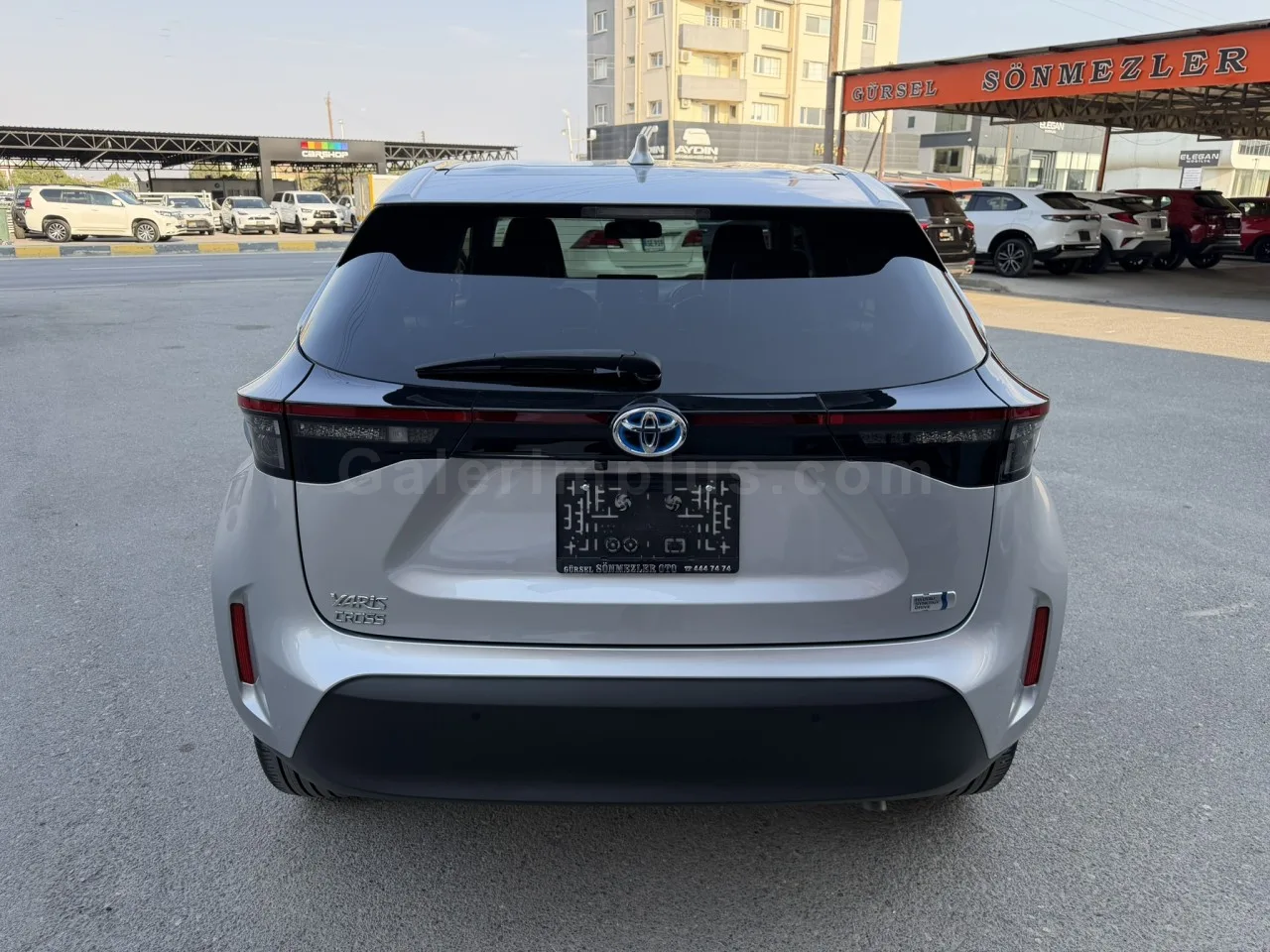 2022 Model Otomatik Toyota Yaris Cross Lefkoşa Satılık İkinci El | GalerimPlus - Thumbnail 4