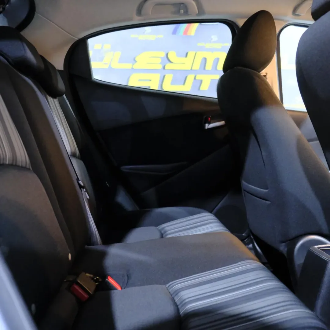 2021 Mazda Mazda 2 1.5 Sky-G Güzelyurt Satılık İkinci El | GalerimPlus - Thumbnail 7
