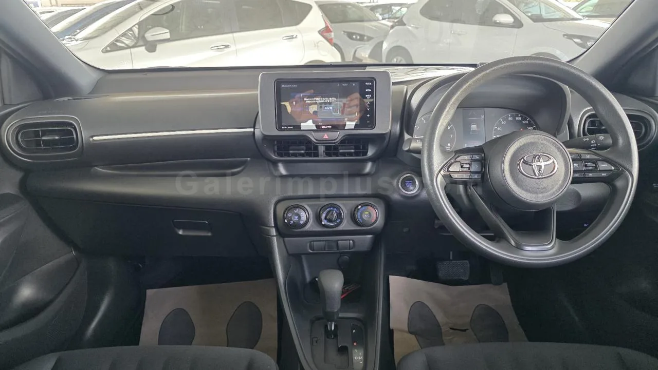2023 Model Otomatik Toyota Yaris 1.5 Lefkoşa Satılık İkinci El | GalerimPlus - Thumbnail 6