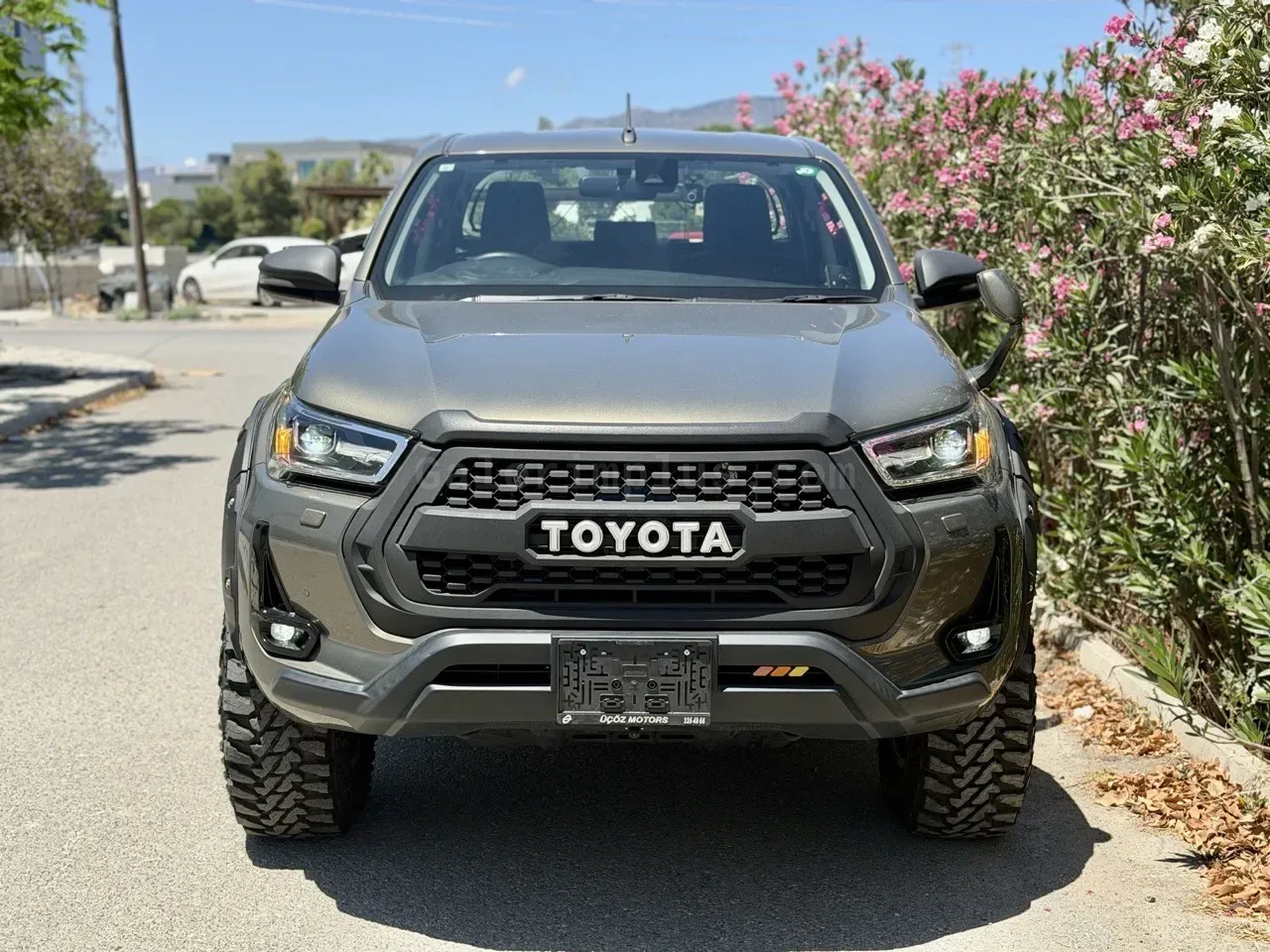 2022 Toyota Hilux 2.4 D Lefkoşa Satılık İkinci El | GalerimPlus - Thumbnail 3