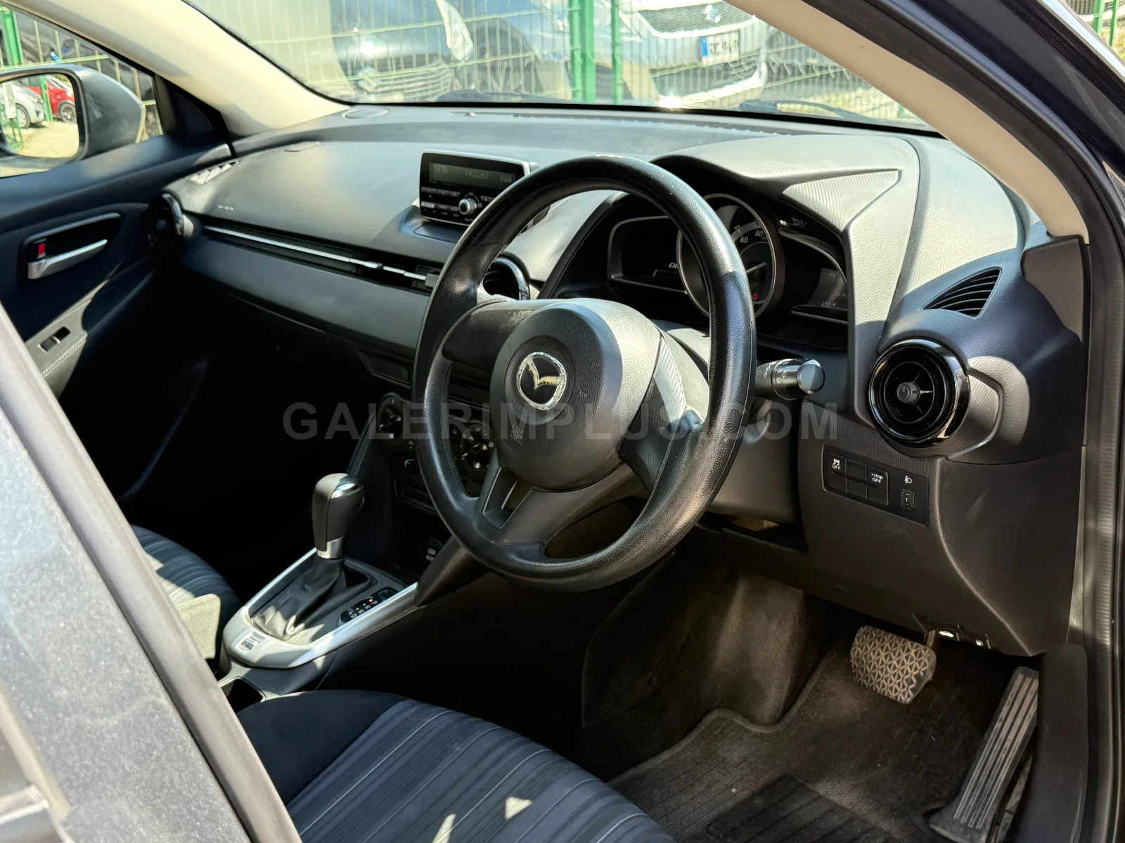 2016 Mazda Demio 1.3i 1.3i Lefkoşa Satılık İkinci El | GalerimPlus - Thumbnail 8