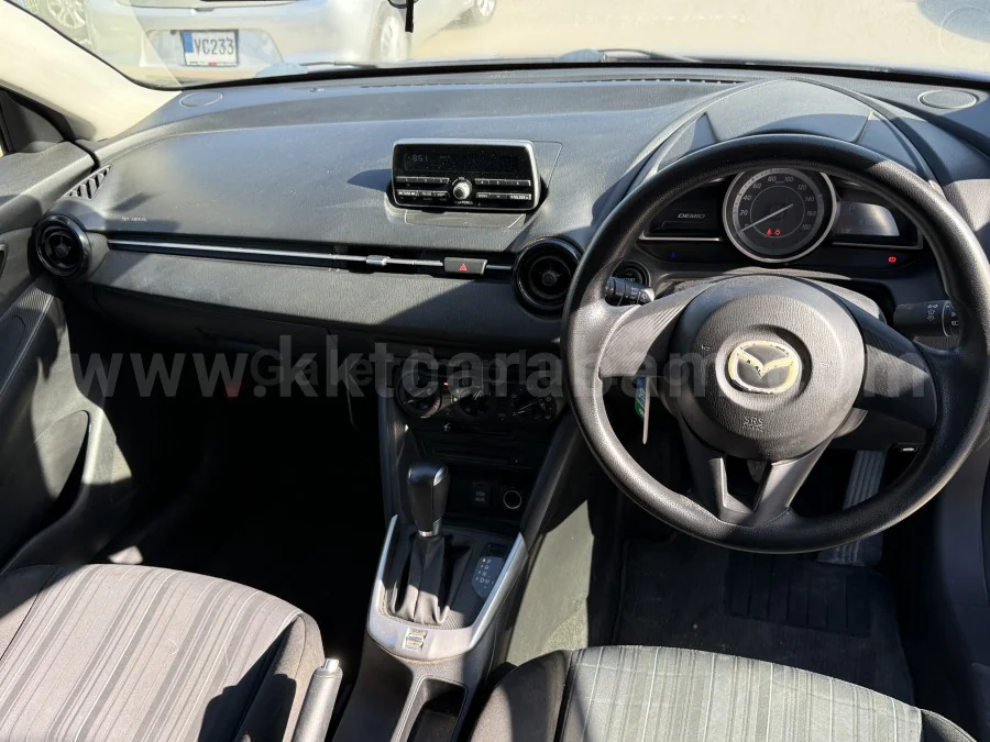 2016 Model Otomatik Mazda Demio 1.3i Lefkoşa Satılık İkinci El | GalerimPlus - Thumbnail 7