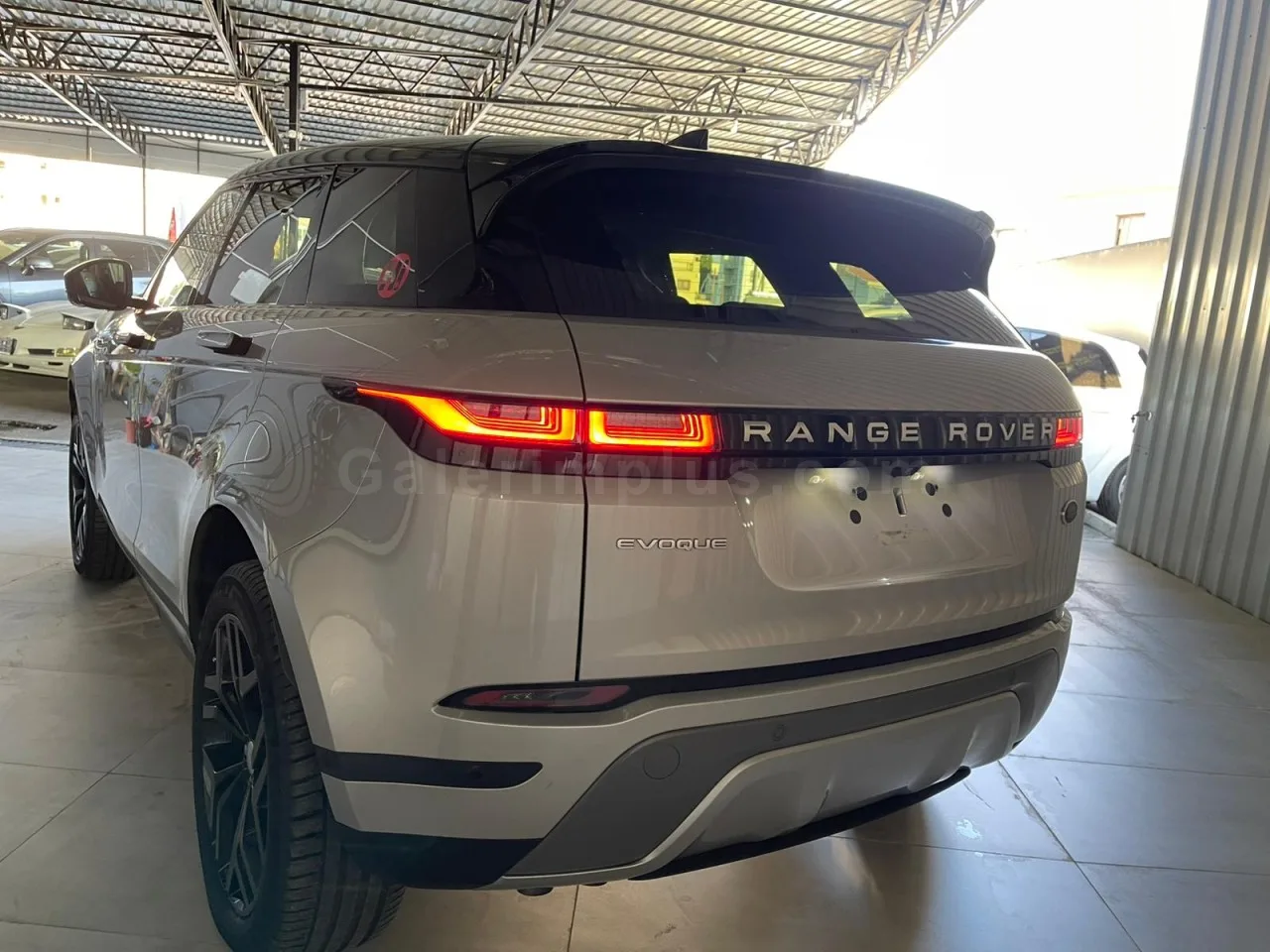 2022 Model Otomatik Land Rover Range Rover Evoque 2.0 TD4 Lefkoşa Satılık İkinci El | GalerimPlus - Thumbnail 8