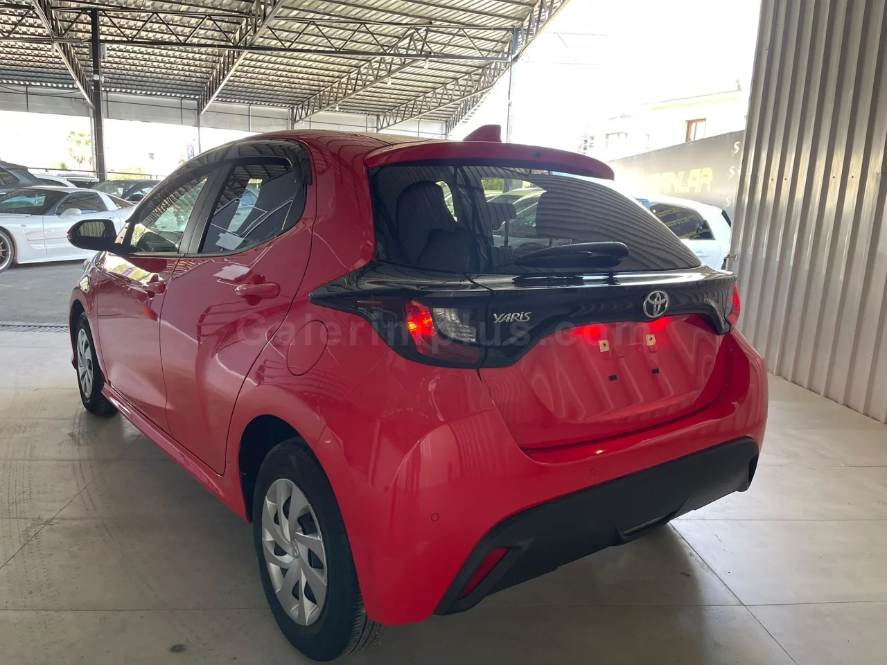 2023 Model Otomatik Toyota Yaris 1.0 Lefkoşa Satılık İkinci El | GalerimPlus - Thumbnail 5