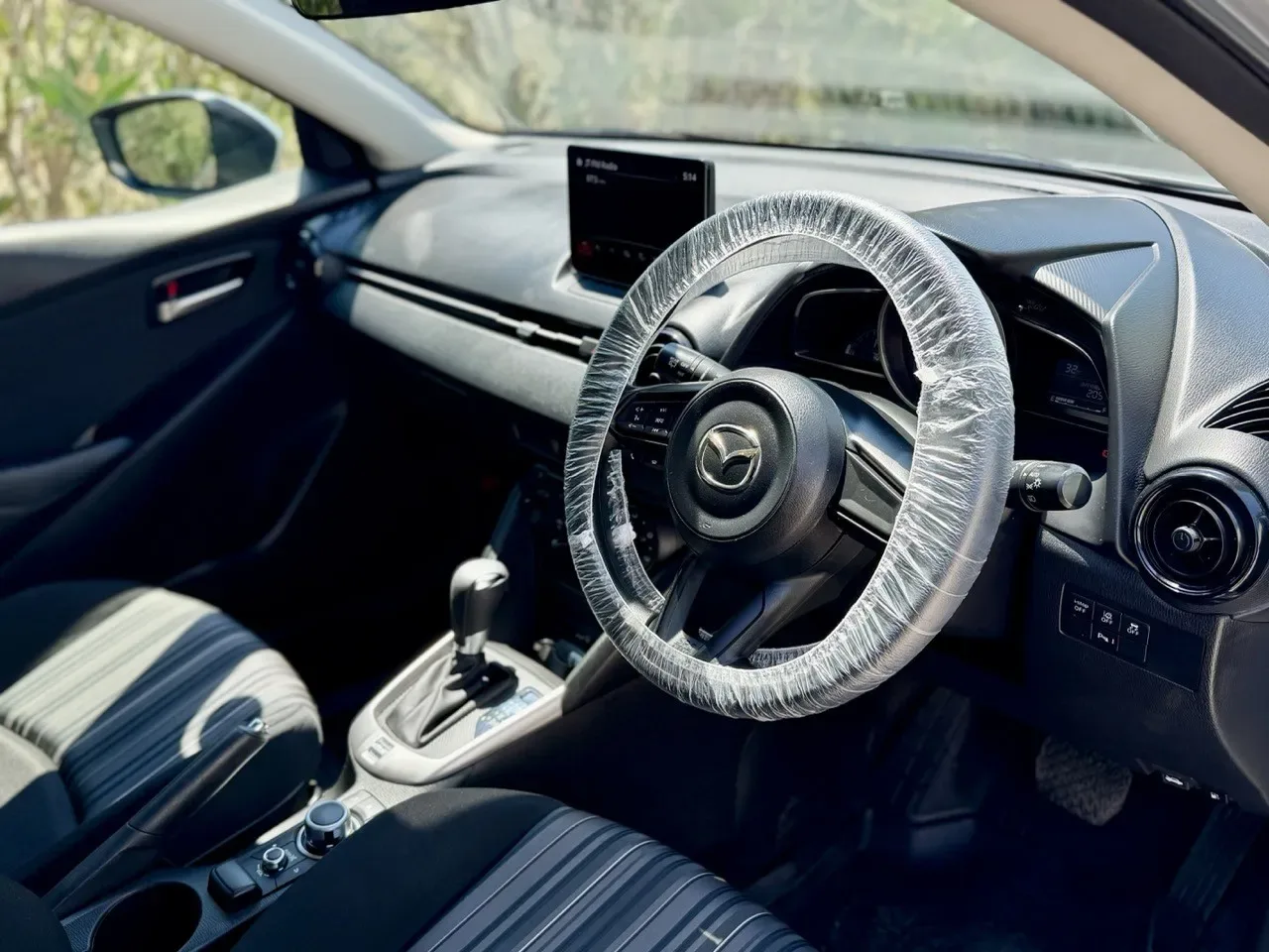 2023 Mazda Mazda 2 1.5 Sky-G Lefkoşa Satılık İkinci El | GalerimPlus - Thumbnail 6