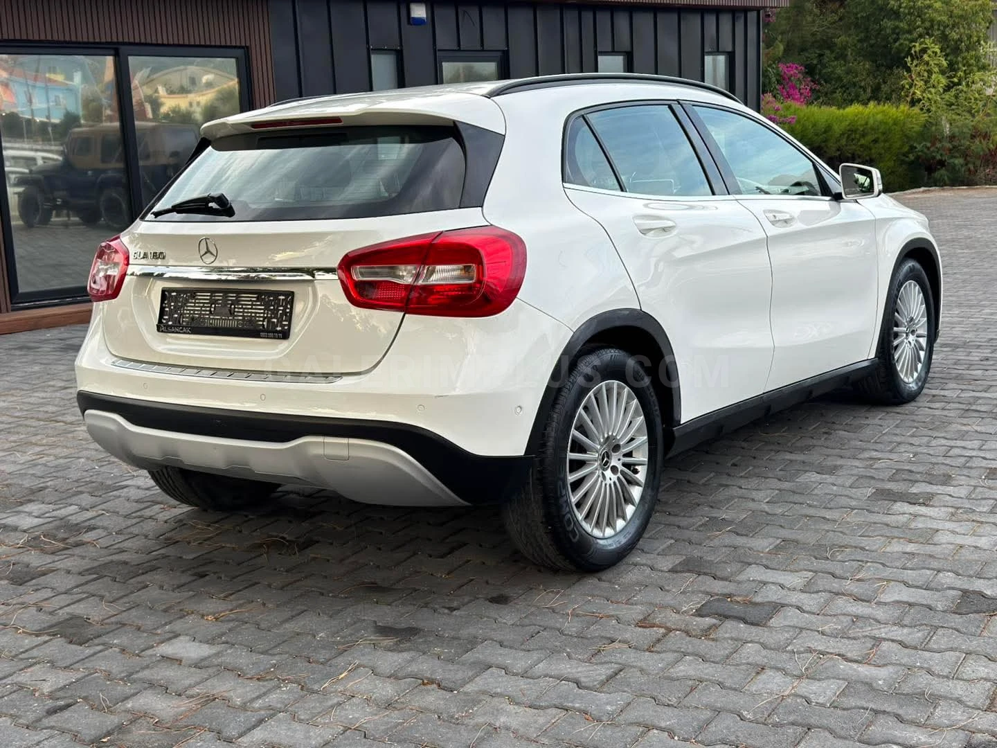 2018 Mercedes - Benz GLA 180 180 Girne Satılık İkinci El | GalerimPlus - Thumbnail 4