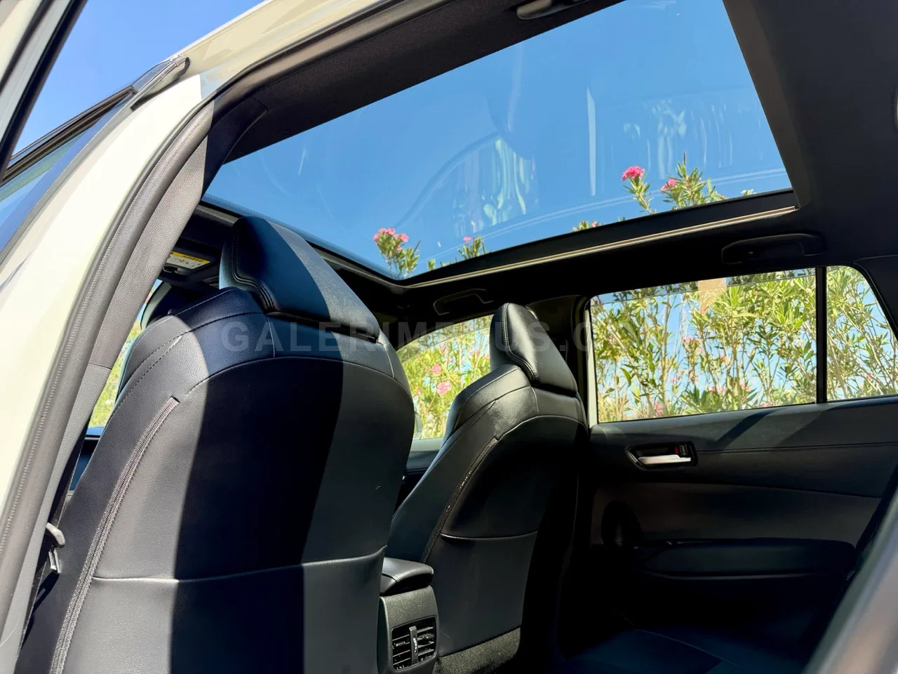 2025 Toyota Corolla Cross Cross Lefkoşa Satılık İkinci El | GalerimPlus - Thumbnail 4