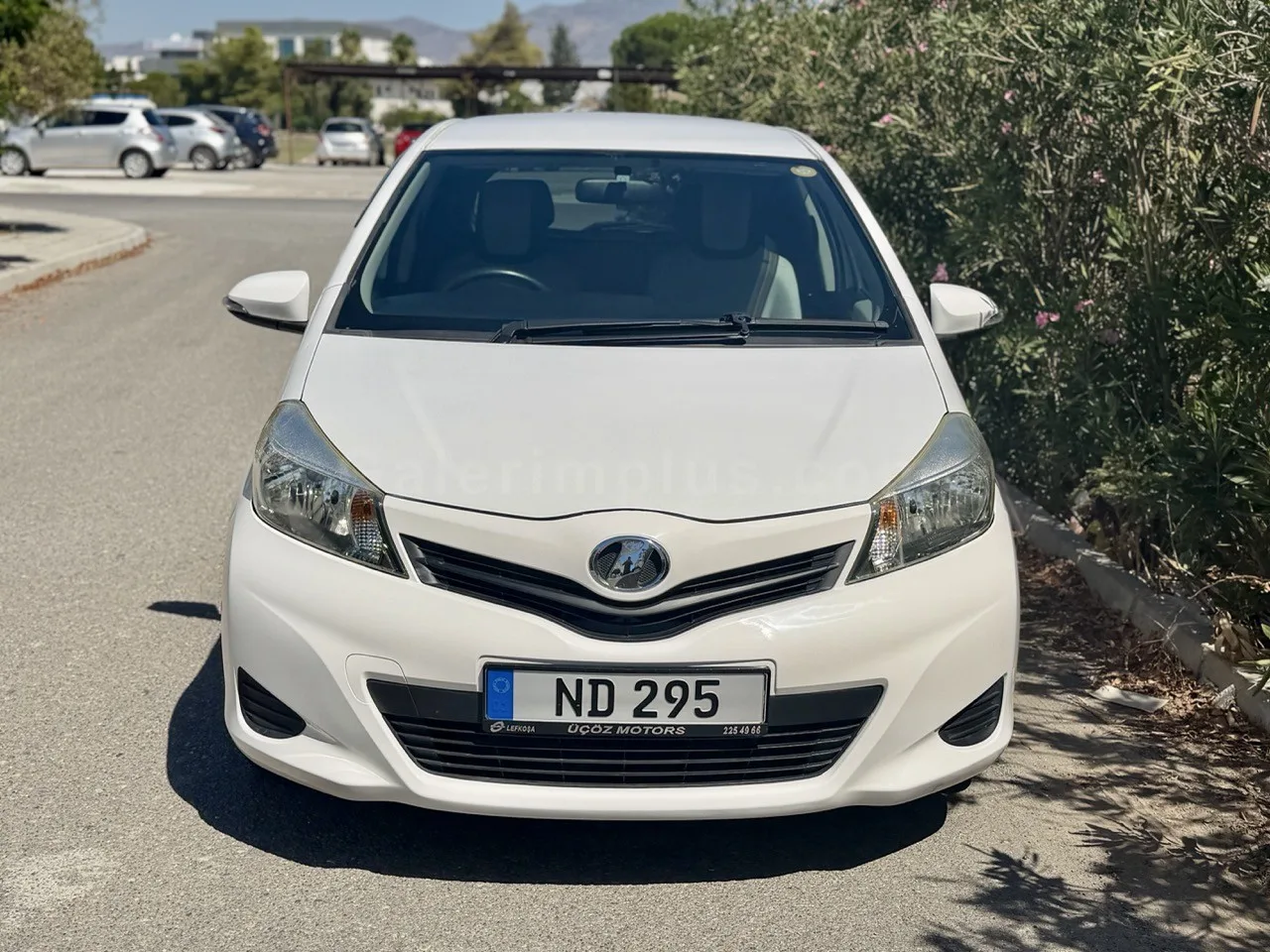 2011 Model Otomatik Toyota Vitz Lefkoşa Satılık İkinci El | GalerimPlus - Thumbnail 2