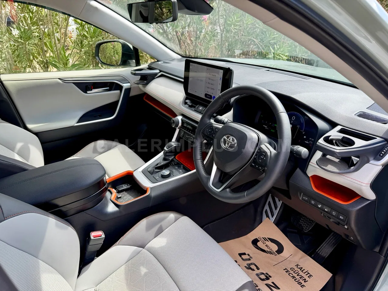2024 Toyota RAV4 2.5 Hybrid 2.5 Hybrid Lefkoşa Satılık İkinci El | GalerimPlus - Thumbnail 4