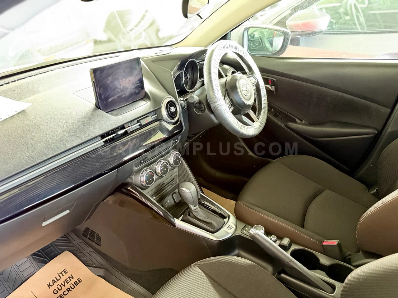 2022 Mazda 2 1.5 Sky-G 1.5 Sky-G Lefkoşa Satılık İkinci El | GalerimPlus - Thumbnail 3