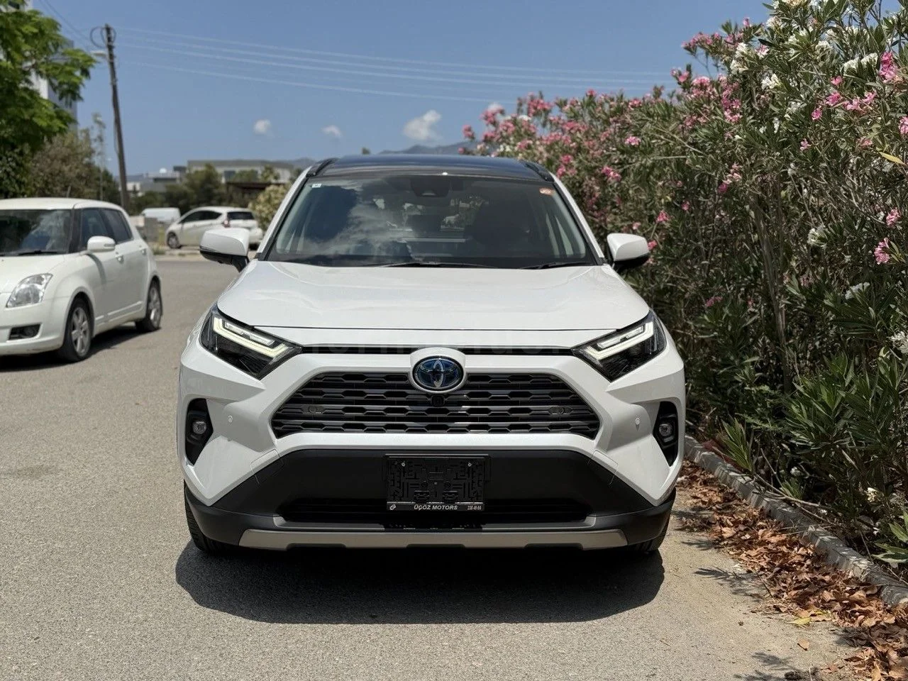 2023 Model Otomatik Toyota RAV4 2.5 Phev Lefkoşa Satılık İkinci El | GalerimPlus - Thumbnail 3