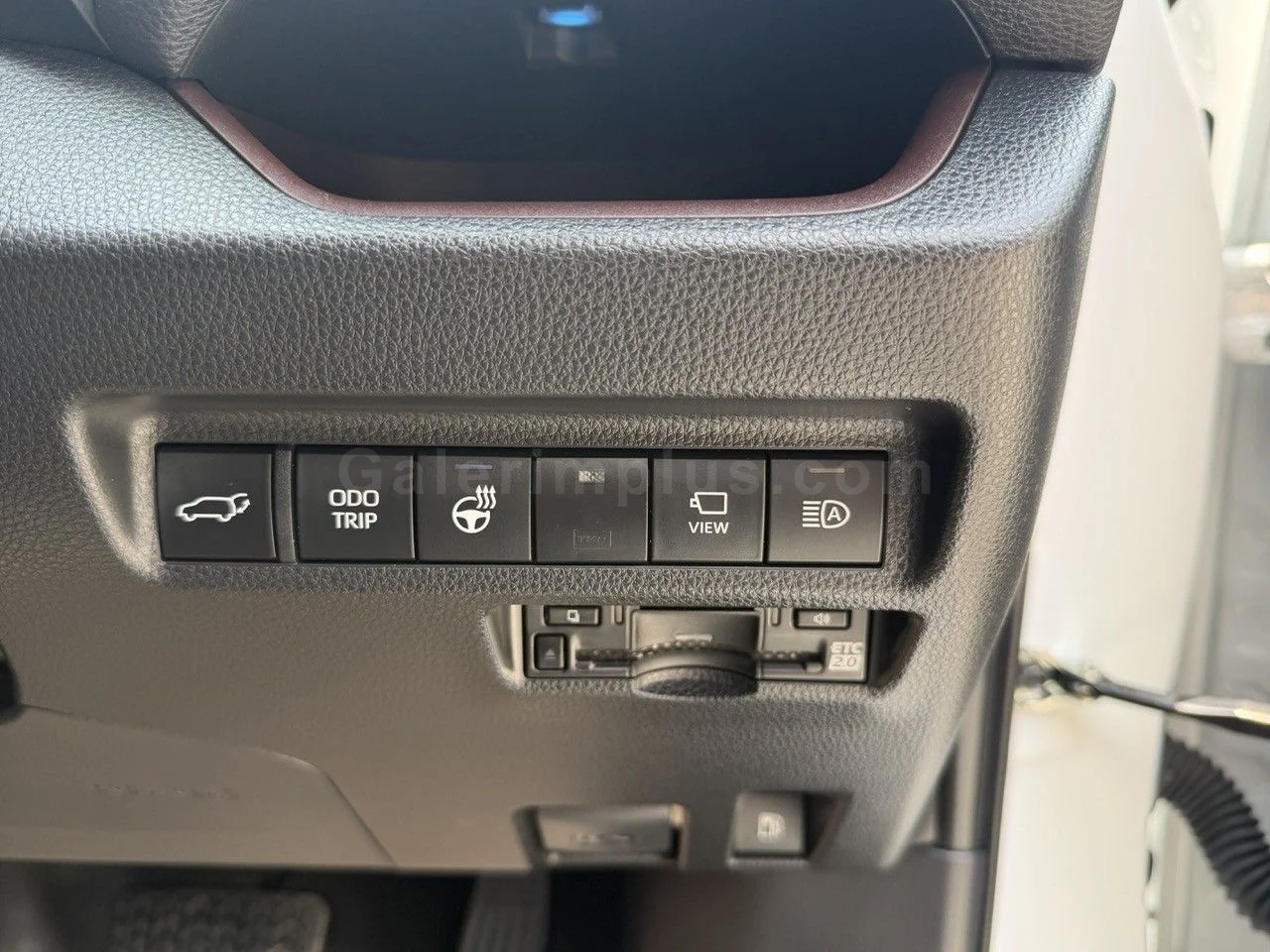 2023 Model Otomatik Toyota RAV4 2.5 Phev Lefkoşa Satılık İkinci El | GalerimPlus - Thumbnail 7