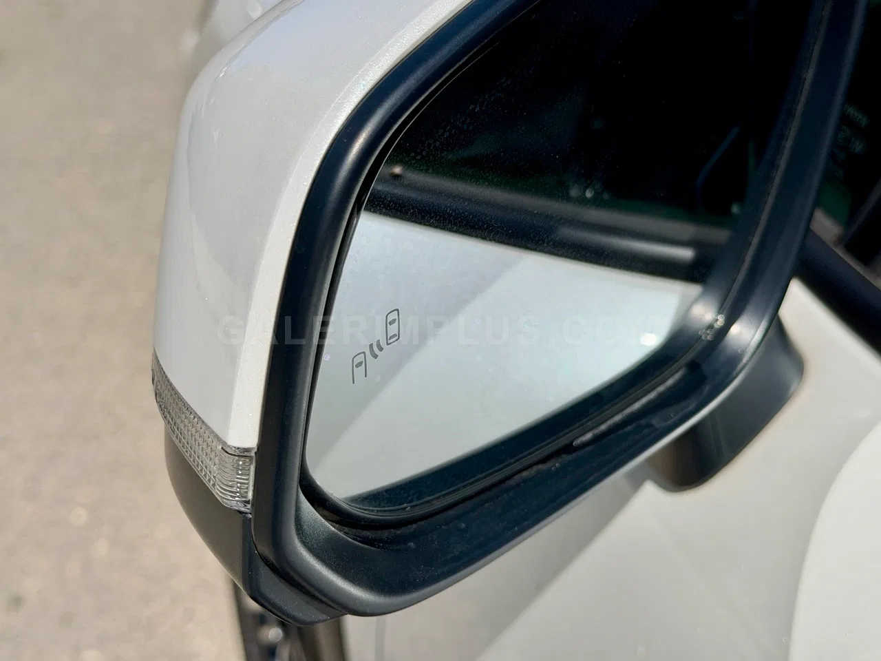 2025 Toyota Corolla Cross Cross Lefkoşa Satılık İkinci El | GalerimPlus - Thumbnail 2