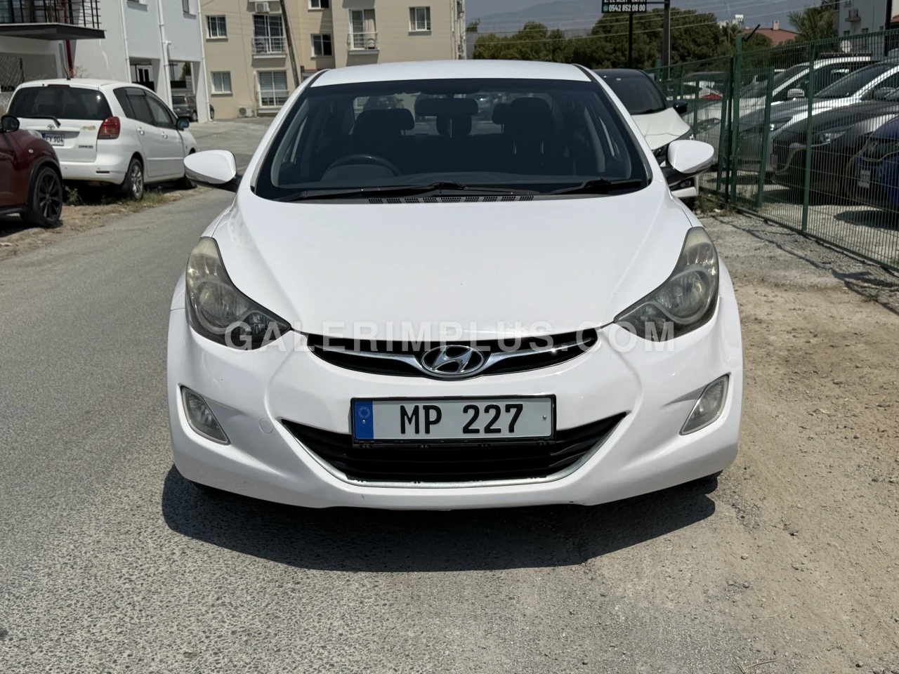 2014 Model Otomatik Hyundai Elantra 1.6 Lefkoşa Satılık İkinci El | GalerimPlus - Thumbnail 3
