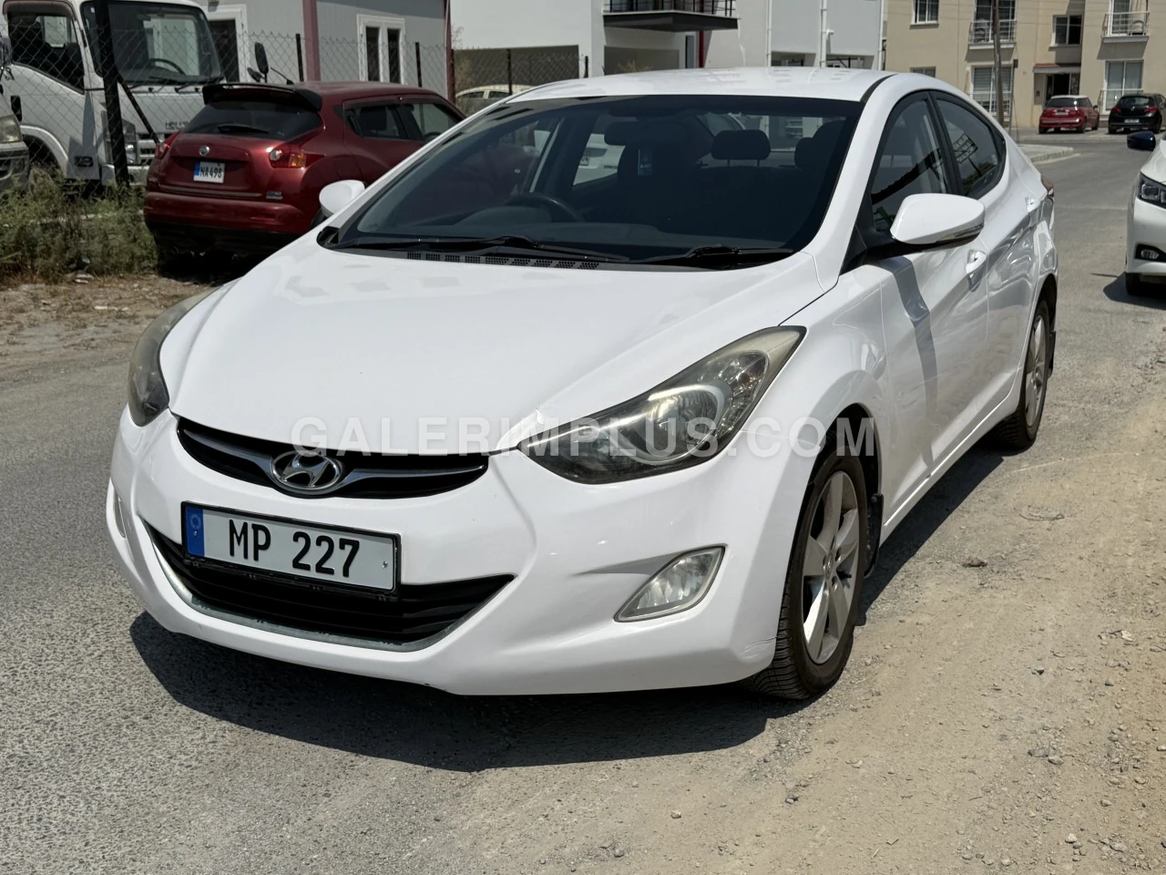 2014 Model Otomatik Hyundai Elantra 1.6 Lefkoşa Satılık İkinci El | GalerimPlus - Thumbnail 4