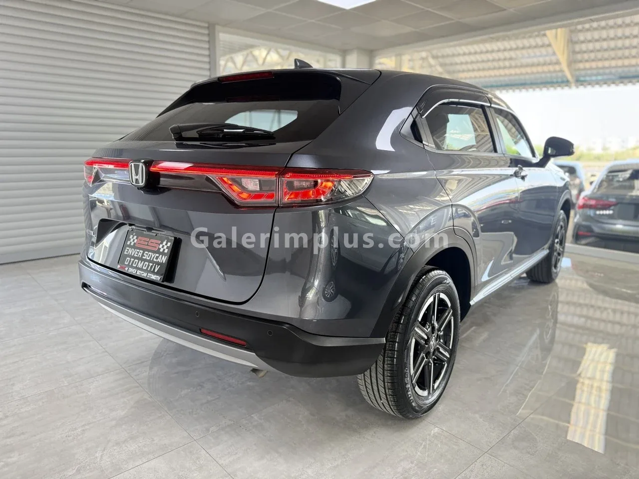 2023 Honda Vezel 1.5 i-VTEC 1.5 i-VTEC Lefkoşa Satılık İkinci El | GalerimPlus - Thumbnail 3