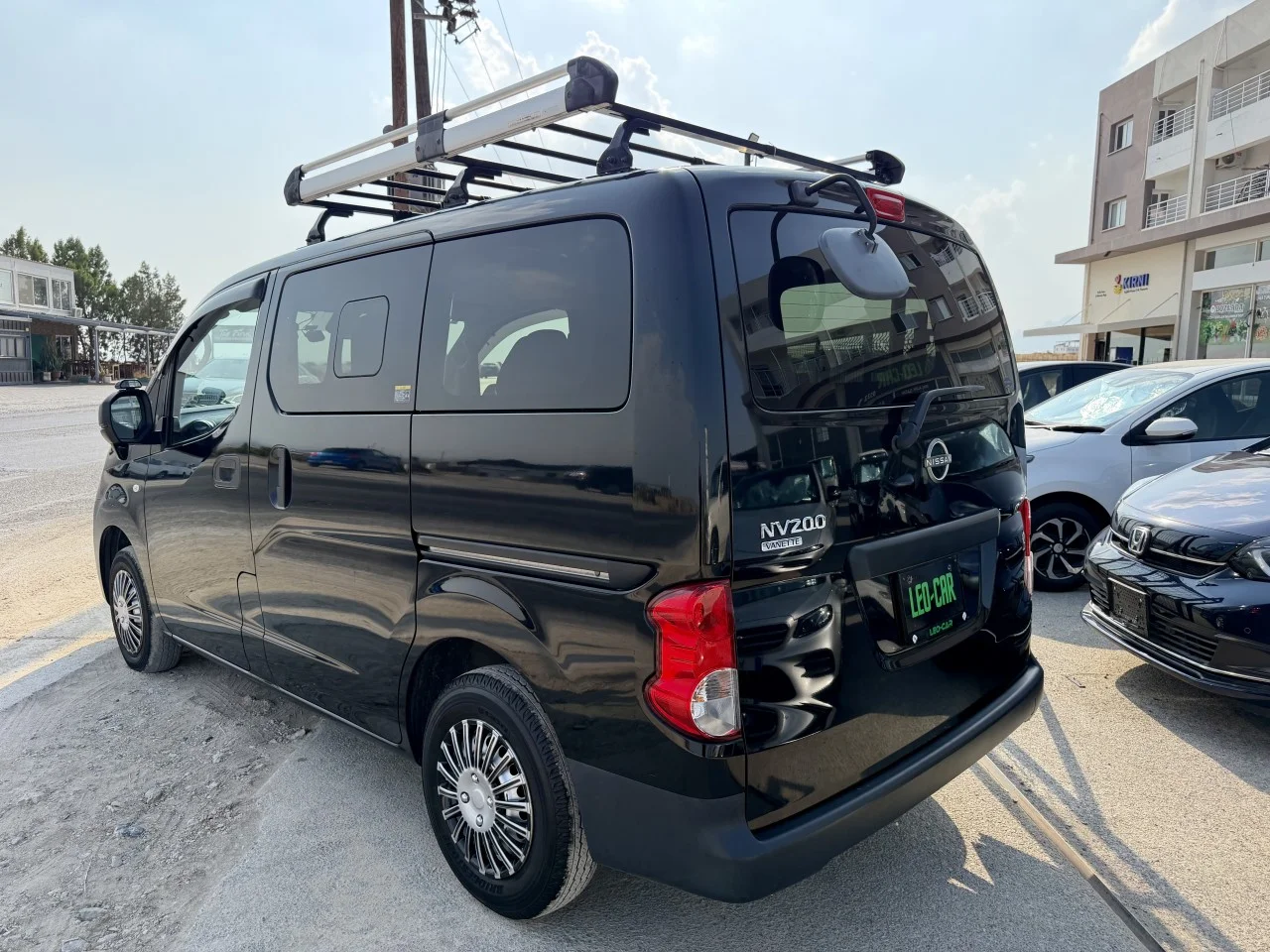 2022 Model Otomatik Nissan NV200 İskele Satılık İkinci El | GalerimPlus - Thumbnail 4