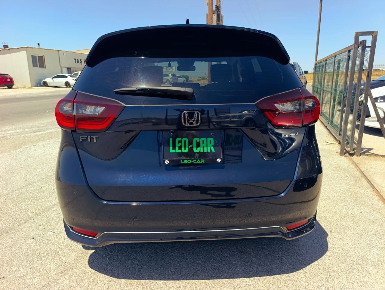 2022 Model Otomatik Honda Fit 1.5 Hybrid Automatic İskele Satılık İkinci El | GalerimPlus - Thumbnail 4