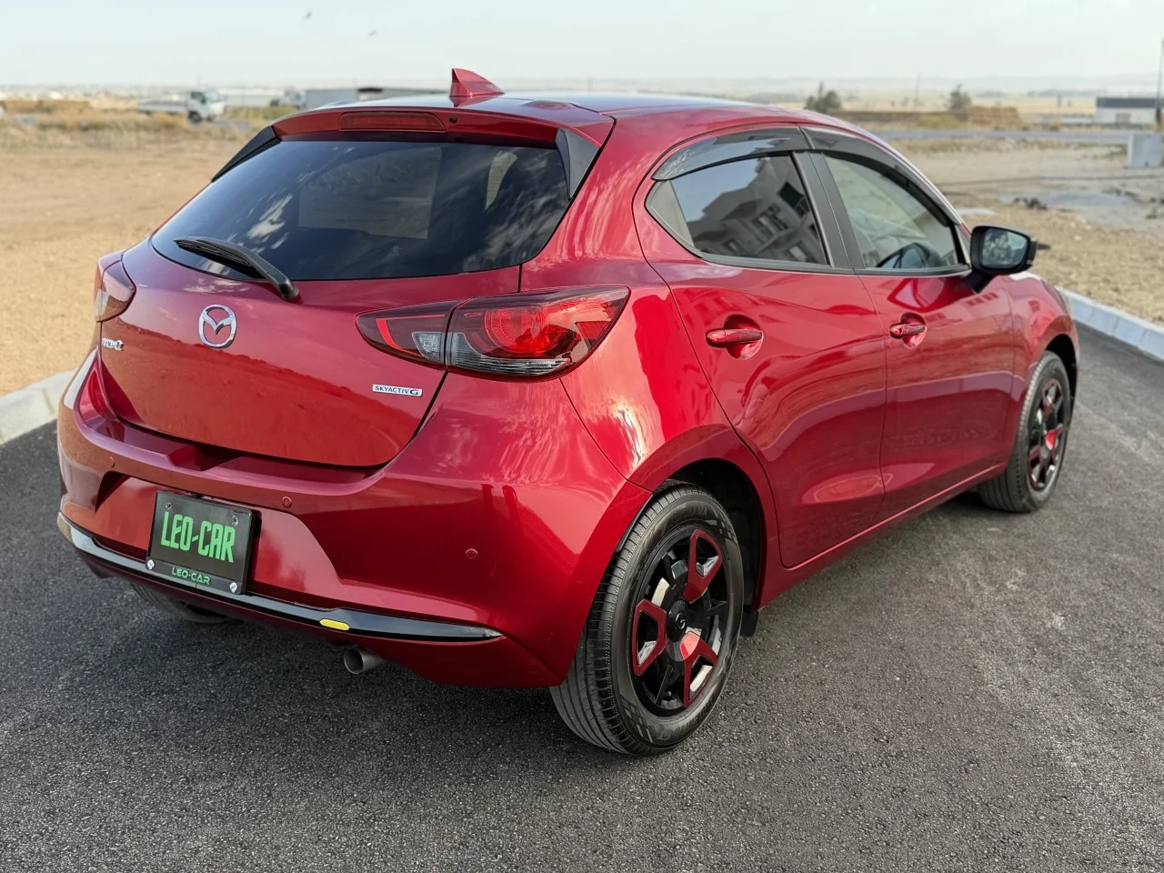 2023 Model Otomatik Mazda 2 1.5 Sky-G İskele Satılık İkinci El | GalerimPlus - Thumbnail 3