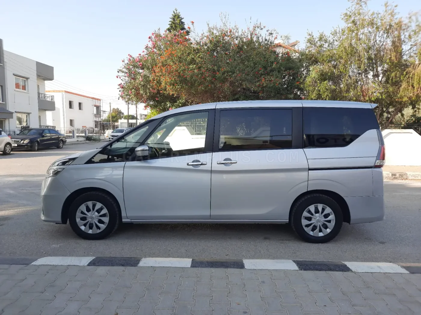 2019 Nissan Serena Gazimağusa Satılık İkinci El | GalerimPlus - Thumbnail 8