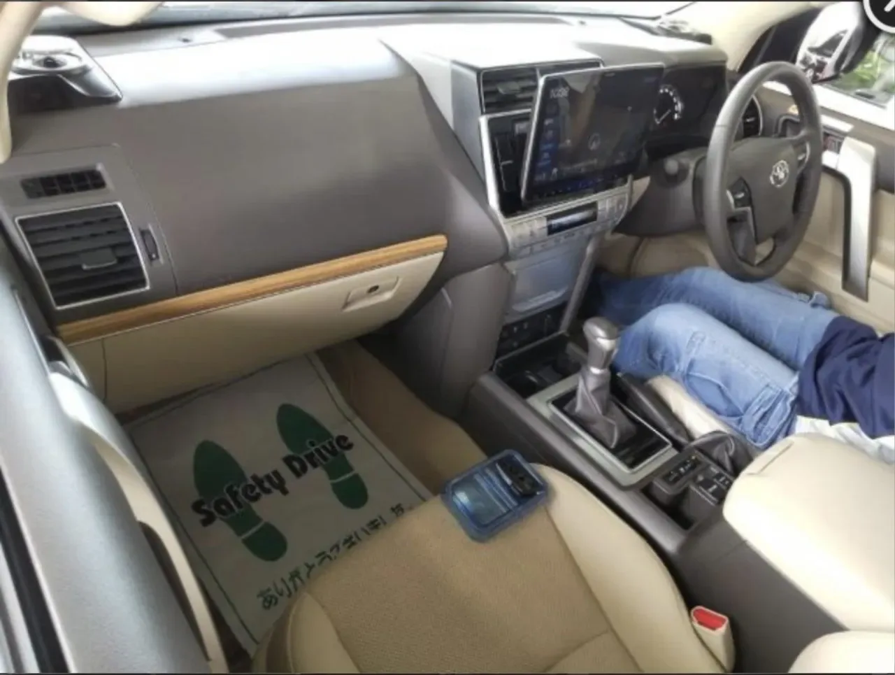 2023 Toyota Land Cruiser 2.8 D-4D Prado Lefkoşa Satılık İkinci El | GalerimPlus - Thumbnail 6